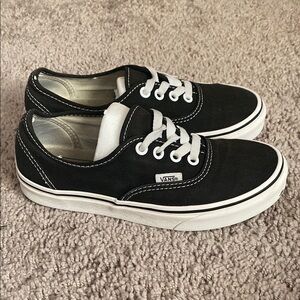 Vans off the wall sk8 Black and White Sneakers Classic Canvas Design